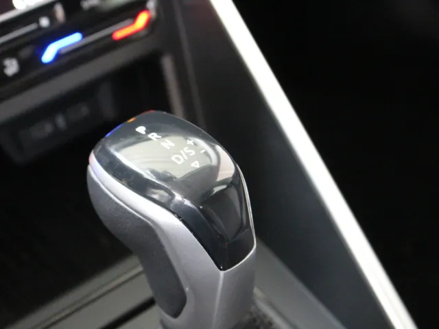 Volkswagen Polo 1.0 TSI Life DSG Automaat Apple Carplay | Android Auto | 15'Velgen Essex | Parkeersensoren