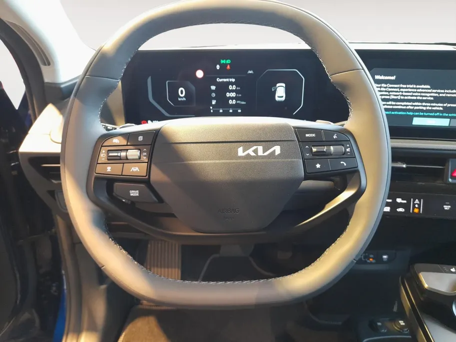 Kia EV6 Light Edition 63 kWh Nieuw model | Navi | Stoelverwarming vόόr en stuurwielverwarming | Achteruitrijcamera | Fabrieksgarantie t/m 30-4-2032 + 3x 1 jaar* | NAP