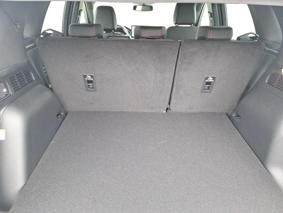 Ford Kuga 2.5 PHEV ST-Line X | 2.000,- Ready set Ford Bonus | Black Pack | Winterpack | Matrix Ledkoplampen | El. Trekhaak | Adaptive cruisecontrol | El. Achterklep | 360Camera | B&O Audio | El. Vest. voorstoelen | Full Led | BLIS | Nieuw te bestellen |