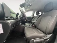 Hyundai Kona 1.6 GDI HEV Comfort Smart | Stuur-/ Stoelverwarming | Navigatie | Achteruitrijcamera | Parkeersensoren voor en achter | Apple Carplay/ Android Auto | dodehoek detectie |