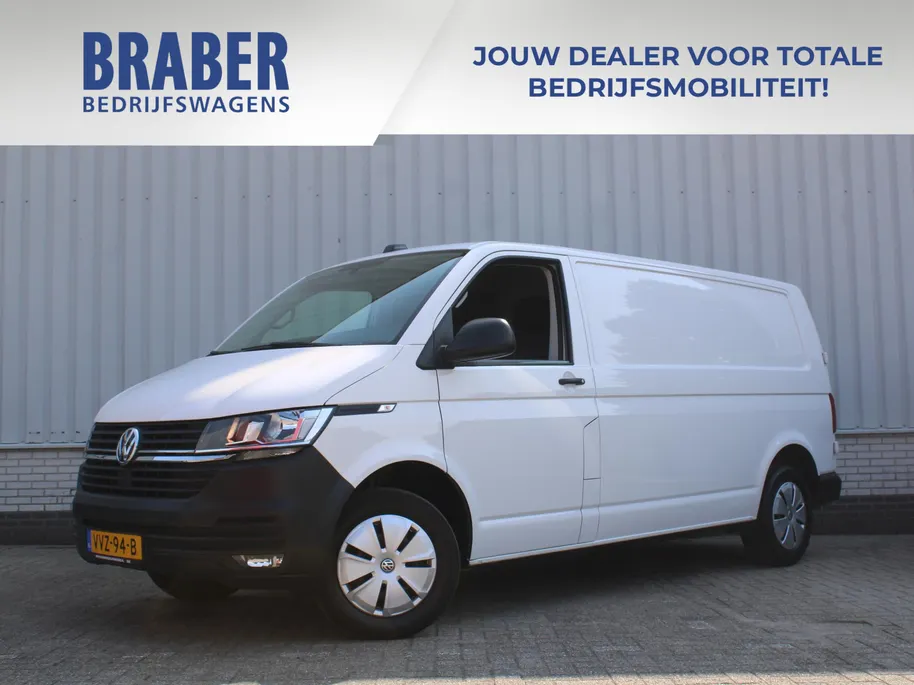 Volkswagen Transporter 2.0 TDI L2H1 28 Comfortline | 3-zits | Airco | Cruise | PDC | Apple Carplay | Android Auto | Volledig betimmerd |