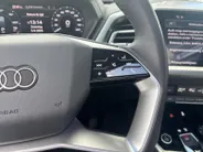 Audi Q4 e-tron 45 quattro Edition 82 kWh |Buitenspiegel(s) automatisch dimmend |Apple Carplay/Android Auto|Cruise control adaptief| Panoramadak|Geluidsimulator|Assistentie Pakket Plus| SOH 100% |