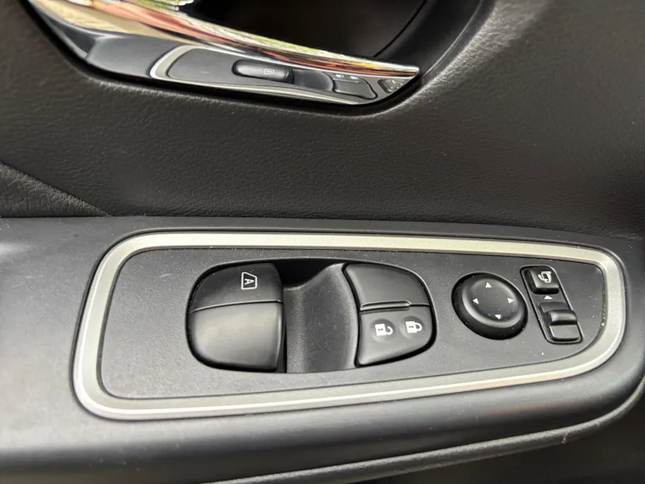 Nissan Micra 0.9 IG-T Bose Personal Edition | STOELVERWARMING | 360 CAMERA | PARKEERSENSOREN VOOR EN ACHTER | DEALERONDERHOUDEN