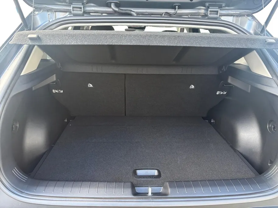 Kia EV4 Plus 81.4 kWh | Achteruitrijcamera | Stoel/stuurverwarming | Apple carplay / Android auto |