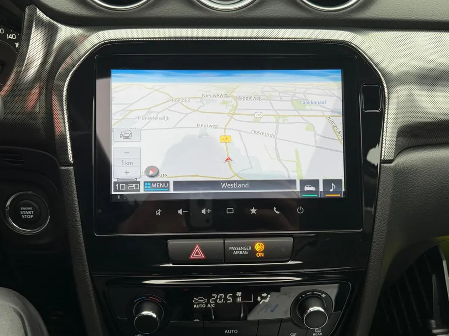 Suzuki Vitara 1.5 Hybrid Style 116PK AUTOMAAT SUNROOF! | Navigatie | Apple Carplay & Android Auto | Adaptive Cruise Control | Climate Control | Achteruitrijcamera | Parkeersensoren voor & achter | Stoelverwarming |