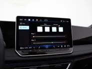 Volkswagen Tiguan 1.5 eHybrid 272pk DSG R-Line Edition · Panoramadak · Inklap. Trekhaak · 360 Camera · Matrix LED · Massagefunctie · Dodehoeksensor · Garantie t/m 27-10-2029 of 100.000km
