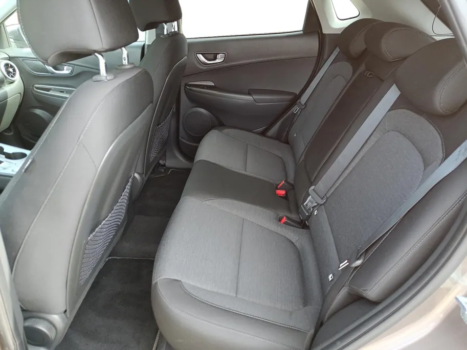 Hyundai Kona 136PK EV Fashion 39 kWh Automaat | Krell Audio | Head Up Display | Climate Control | Camera | Parkeersensoren | Parkeersensoren | Digital Cockpit | Apple CarPlay/Android Auto |