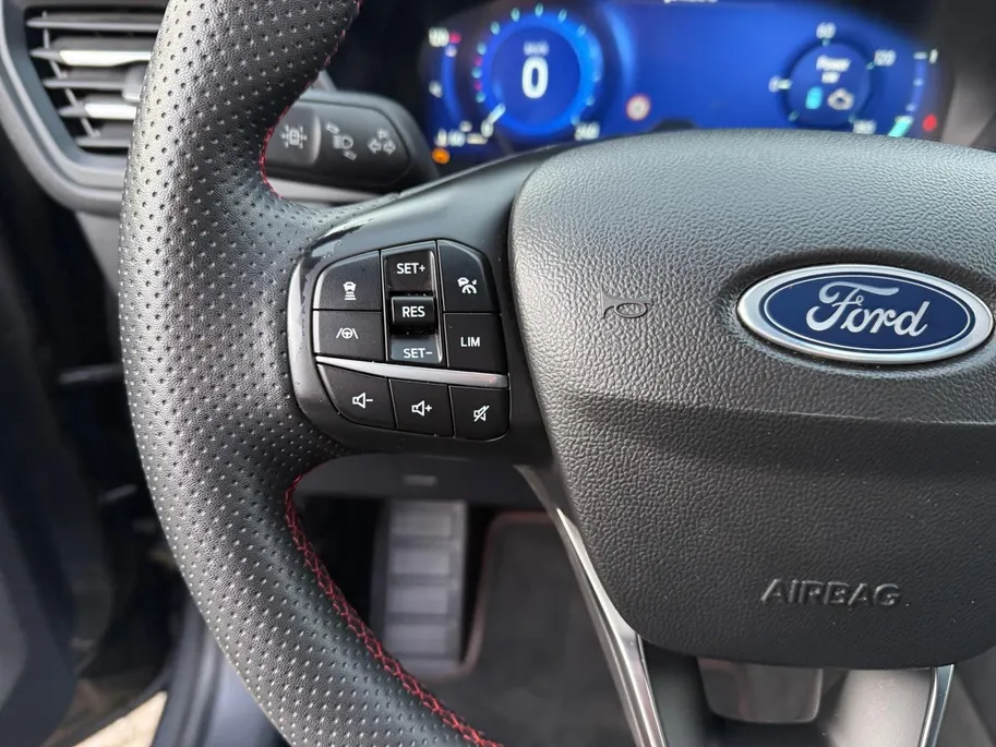 Ford Kuga 2.5 PHEV ST-Line | Driver Assistance Pack | Dodehoek detectie | Achteruitrijcamera | Apple Carplay | Android Auto |