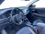 Kia Niro 1.6 GDi PHEV DynamicPlusLine | Climate control | Leder | Stoel,- en stuurverwarming | Keyless | Navigatie | Dodehoek detectie | 16 inch LM-velgen | Parkeercamera |