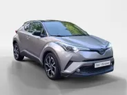 Toyota C-HR 1.8 Hybrid Dynamic Airco automatisch| Autonomous Emergency Braking | Cruise control adaptief | Lichtmetalen velgen 18' | Navigatiesysteem full map | Voorstoelen verwarmd