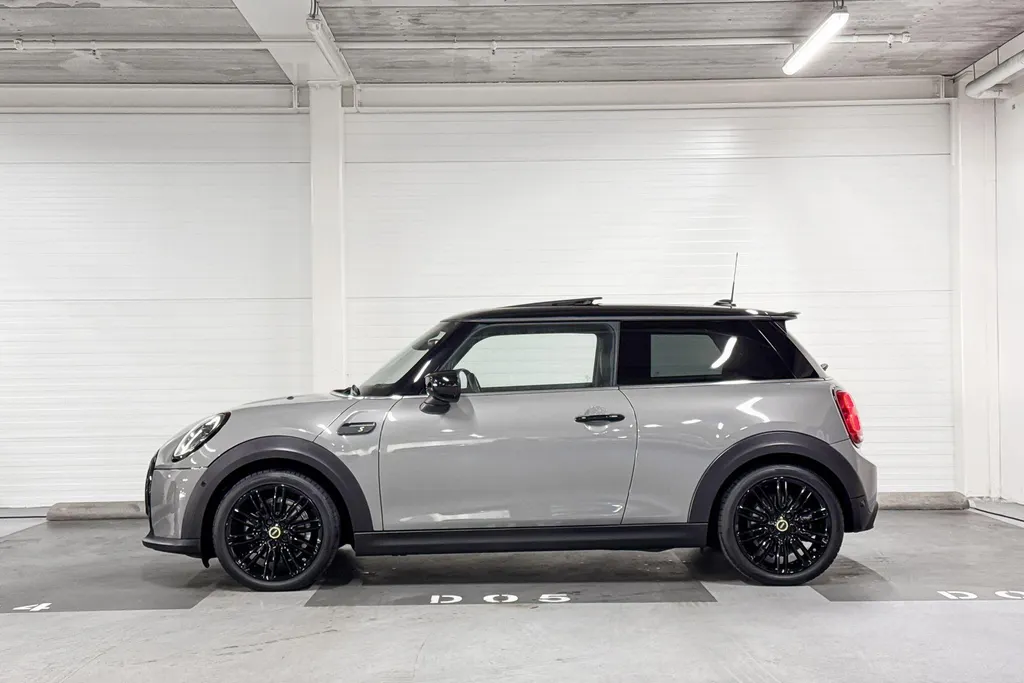 MINI Cooper 3-deurs Electric MINI Yours