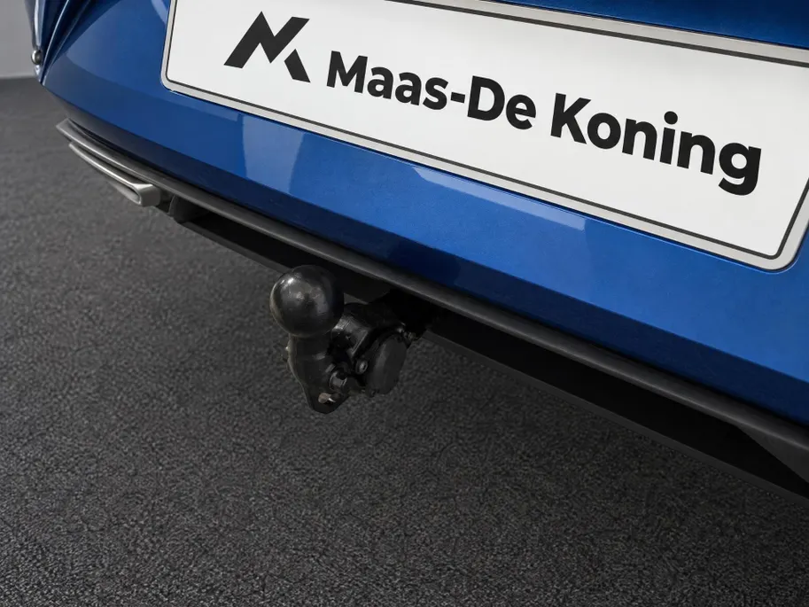 SEAT Leon FR Business 1.5 TSI eHybrid 150 kW / 204 PK Hb | Trekhaak | Metallic Lak | 18'' Lichtmetalen velgen | 5000,- Herwaardering!!!