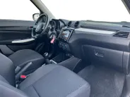Suzuki Swift 1.2 Select Smart Hybrid | Stoelverwarming | Apple Carplay en Android Auto | Parkeersensoren | Dodehoek detectie