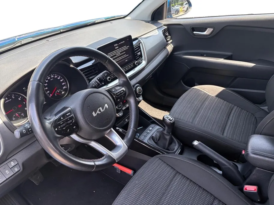 Kia Stonic 1.0 T-GDi MHEV DynamicPlusLine | Cruise Control | Climate Control | Navigatie | Camera | LM Velgen | Parkeersensoren |