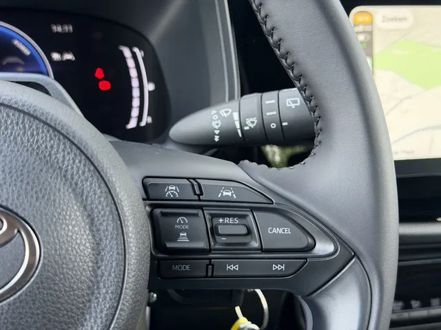 Toyota Aygo X Hybrid 115 play | Apple Car-Play | Adap cruise