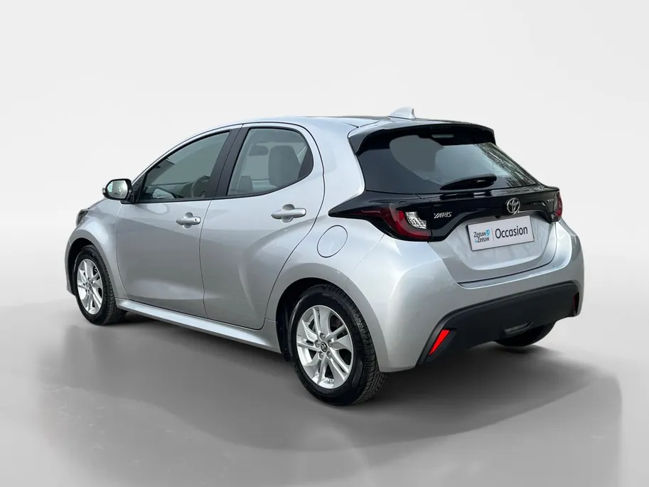 Toyota Yaris 1.5 Hybrid 115 Active | Apple Carplay | Android Auto | Parkeercamera | Parkeersensoren | Stoelverwarming