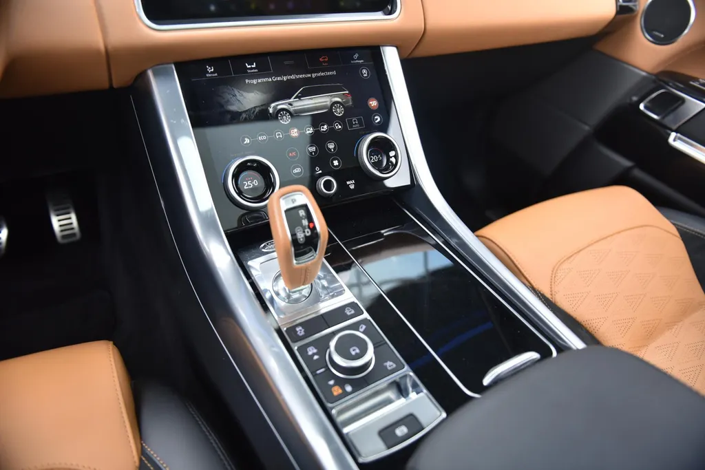 Land Rover Range Rover Sport 5.0 V8 SC SVR