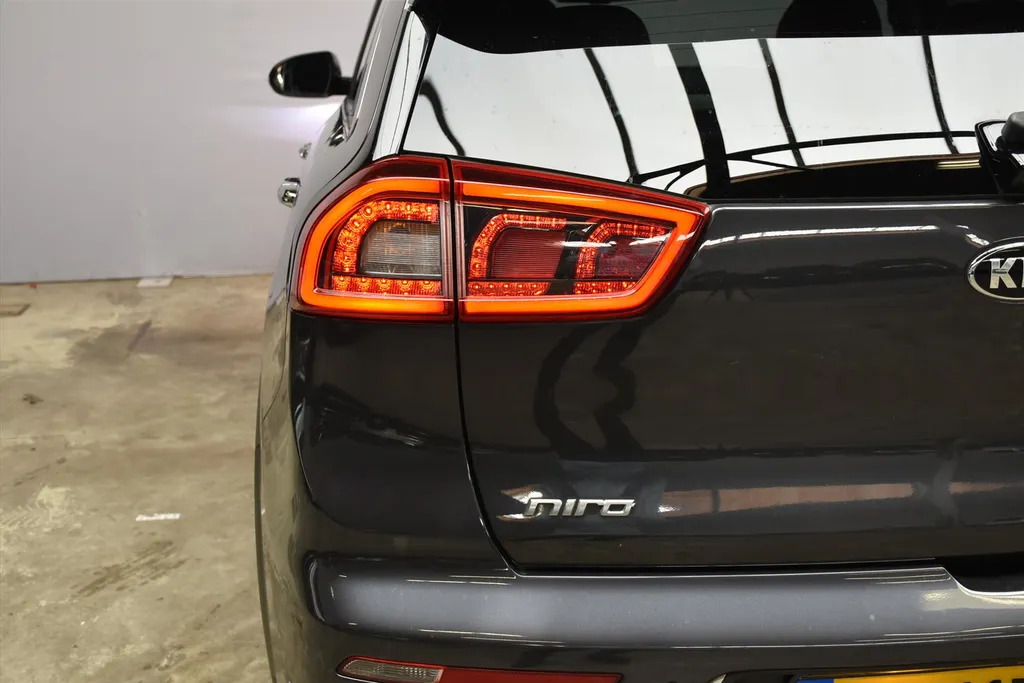Kia Niro 1.6 GDi Hybrid ExecutiveLine |Leder |JBL |Trekhaak