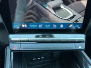 Renault Austral 1.2 E-Tech full hybrid 200 esprit Alpine | Automaat | 360 Graden Camera | Memory Stoelen | Automatische Achterklep | Adaptieve Cruise Control | Apple Carplay & Android Auto | 12 Maanden BOVAG Garantie