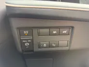 Nissan Leaf Evolve 52 kWh | NISSAN MORE 10 JAAR GARANTIE | 451 KM WLTP | 2500 EURO INRUILPREMIE | SNEL RIJDEN | BOSE | RONDOM CAMERA | CARPLAY |
