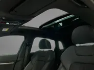 Audi e-tron 55 quattro S Line 300kW/408PK 95 kWh · Panoramadak · Camera + Parkeersensoren · Drive select