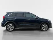 Kia e-Niro DynamicPlusLine 64 kWh | Stoelverwarming | Keyless entry | Schuifdak