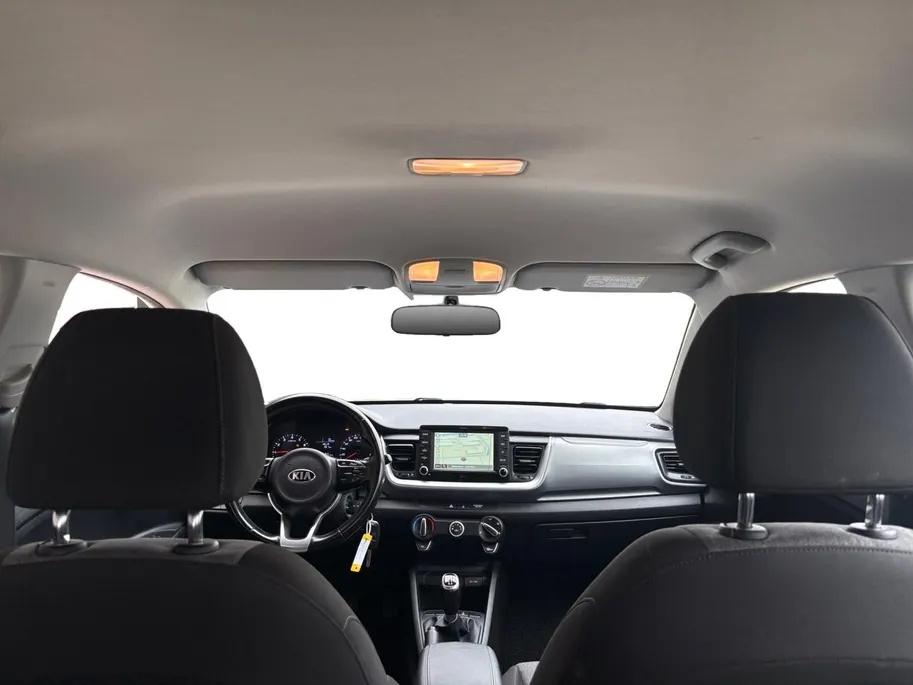 Kia Stonic 1.0 T-GDi DynamicLine | Navigatie | Apple Carplay / Android Auto | Achterruitrij Camera | Cruise Control | Lichtmetalen Velgen |