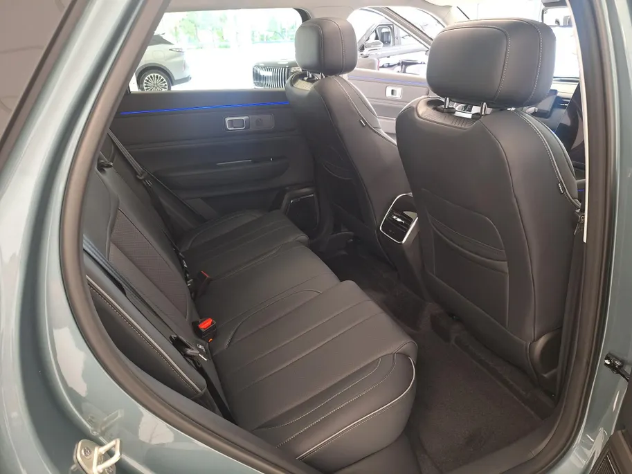 Jaecoo 7 1.5 Exclusive -7 jaar garantie - 1200KM bereik