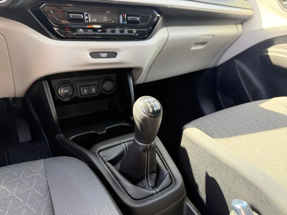 Suzuki Swift 1.2 Select Smart Hybrid | Garantie t/m 2036! | 16 LM velgen | Adaptive Cruise Control | 9-inch HD-touchscreen | Apple CarPlay & Android Auto