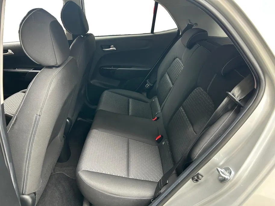 Kia Picanto 1.0 DPi DynamicPlusLine | Apple Carplay / Android Auto | Navigatiesysteem | Lichtsensor | Parkeersensoren + Camera Achter | Cruise Control | Climate Control | 15'Lichtmetalen Velgen