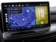 Volkswagen Golf variant Life Edition 1.5 eTSI 116 pk 7 versn. DSG · Achteruitrijcamera · draadloze telefoonlader · Trekhaak inklapbaar, met elektrische ontgrendeling ·