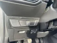 Dacia Sandero 90PK TCe Journey | Camera | Dode Hoek Detectie | Climate Control | Parkeersensoren | Apple CarPlay/Android Auto | Cruise Control | Full LED | 12 Maanden BOVAG Garantie