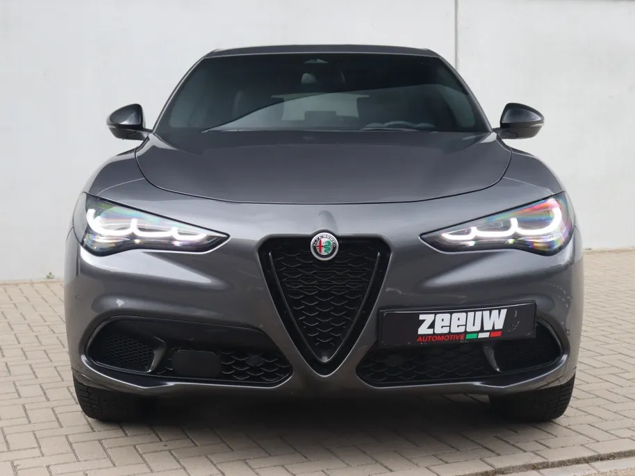 Alfa Romeo Stelvio 2.0 Turbo 280 PK AWD Veloce | Navi | Harman | Driver | BTW | 20'