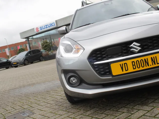 Suzuki Swift 1.2 Select Smart Hybrid | Navi | Airco | Cruise | Camera | Lm-Velgen