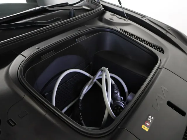 Kia EV9 First Edition 76.1 kWh