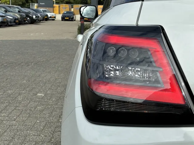 Suzuki Swift 1.2 Style SH Automaat | Stoelverw. | Adapt. Cruise | All-seasons