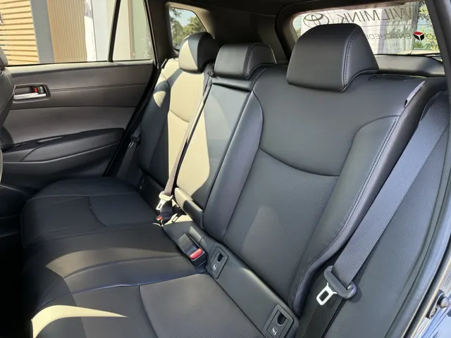 Toyota Corolla Cross Hybrid 180 Executive | NIEUW MODEL!