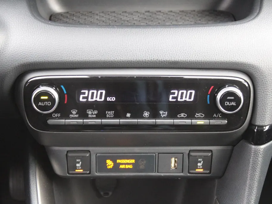 Mazda 2 Hybrid 1.5 Agile | Comfort Pakket | Airco | Apple carplay / Android auto | 15' LM |