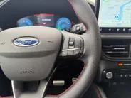 Ford Kuga 2.5 PHEV ST-Line X | Panoramadak | Trekhaak | Stoel/Stuur en Voorruitverwarming | Elektr. Memory Seats | Elektr. Achterklep | Fabrieksgarantie!| B&O Sound | Driver Assistance Pack |