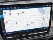 Volkswagen Tayron 1.5eHybrid 150kW/204PK Life Edition · Panoramadak · Harman/Kardon sound · 360°Camera · Garantie t/m 12-02-2031 of 100000km.