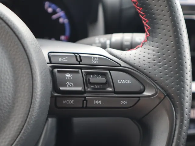 Toyota Yaris Cross 1.5 Hybrid GR Sport | Panoramadak | JBL | Blindspot | HUD