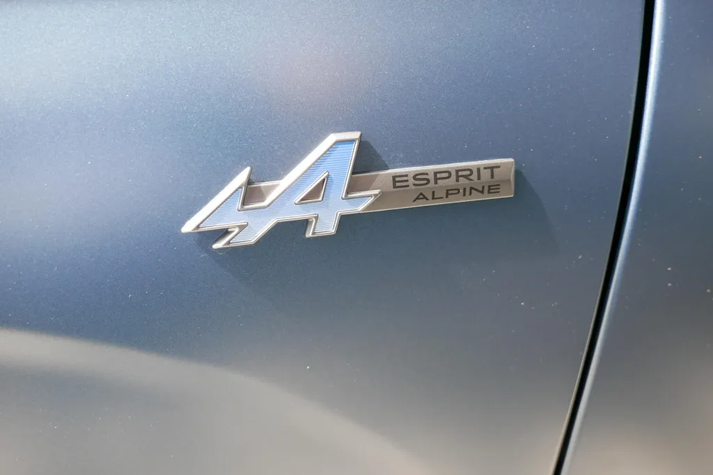 Renault Austral 1.2 E-Tech full hybrid 200 esprit Alpine | €4.000 KORTING | Uit voorraad leverbaar op=op | 5 jaar garantie | Pack Light & Sound | Pack Privilege