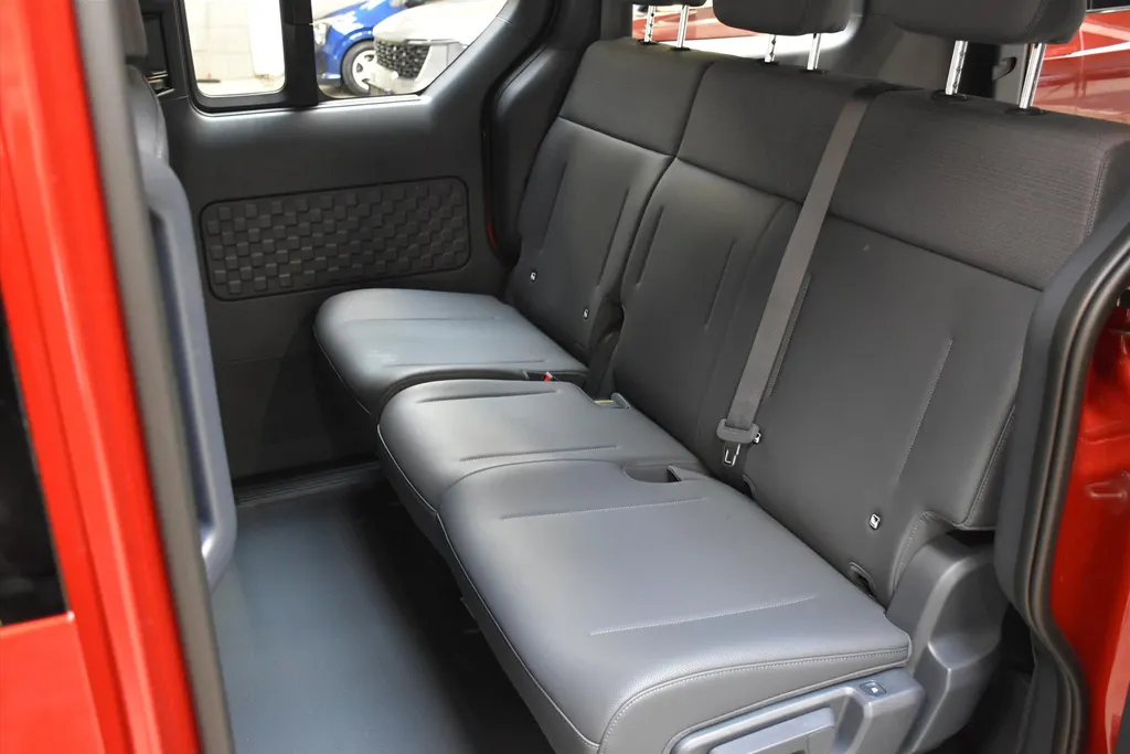 Kia PV5 Passenger 71,2 kWh Plus NIEUW