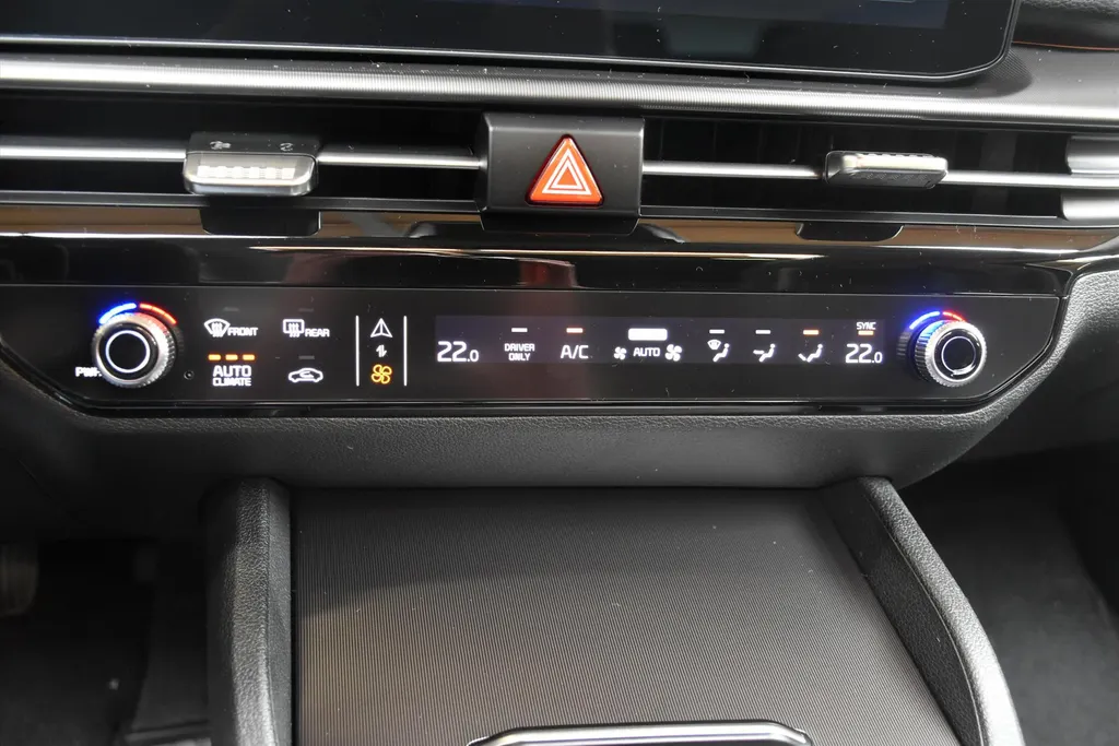 Kia Sportage 1.6 T-GDi 288pk Plug-in Hybrid AT6 DynamicPlusLine VOORRAAD ACTIE DIRECT LEVERBAAR