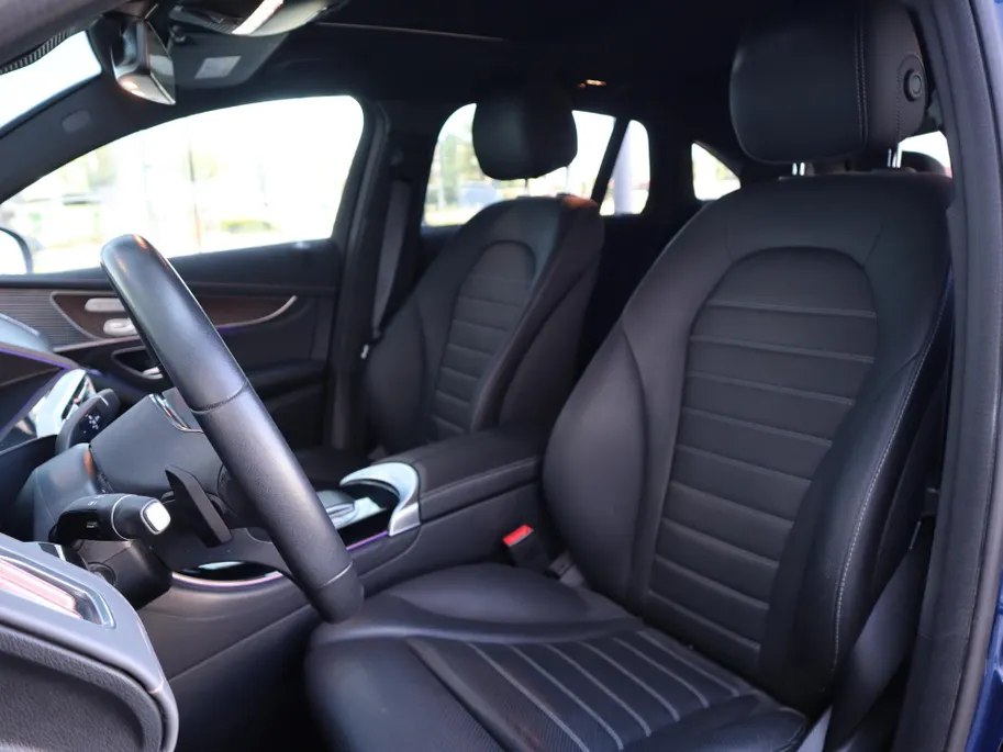 Mercedes-Benz EQC 400 4MATIC Premium Plus 80 kWh l Trekhaak l Keyless l Stoelverwarming