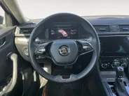 Škoda Superb Combi 1.4 TSI iV Business Edition Plus | Uniek lage km-stand | 360 camera | Adaptieve Cruise Control | Stoel- en stuurverwarming