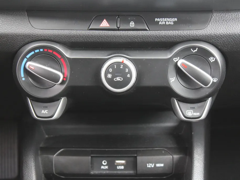 Kia Stonic 1.0 T-GDi DynamicLine | Airco | Navi | Cruise | 17' LM | PDC | Camera |
