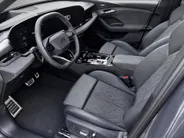 Audi Q6 e-tron Sportback S edition 306pk performance 100 kWh · Panoramadak · Luchtvering · Trekhaak · Bang & Olufsen · 360 Camera · Warmtepomp · Head-Up · Elek. Voorstoelen · 21'' Inch · 24-11-2030 of 100.000km
