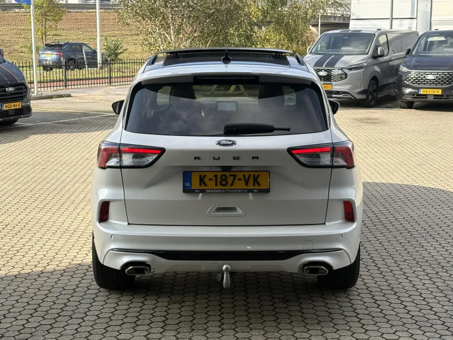 Ford Kuga 1.5 EcoBoost ST-Line X 150PK | PANORAMADAK | TREKHAAK 1800 kg | APPLE CAR PLAY - ANDROID AUTO | ADAPTIEVE CRUISE CONTROL