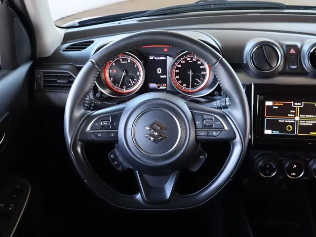 Suzuki Swift 1.2 Style Smart Hybrid | Navigatie | Stoelverwarming